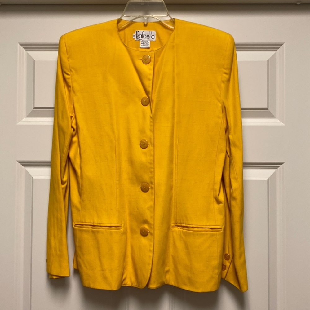 Vintage yellow gold blazer